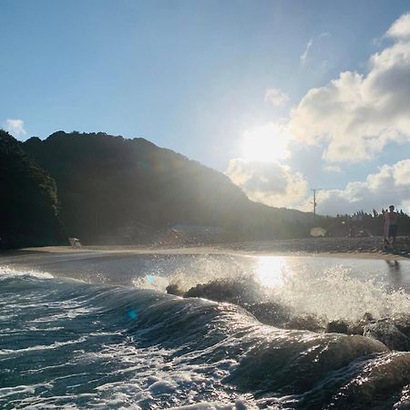 The Surf Lodge White Beach Симода Экстерьер фото