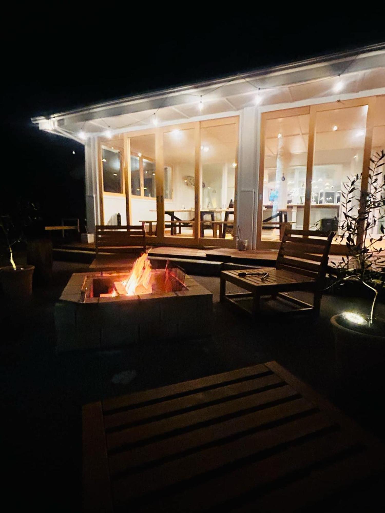 The Surf Lodge White Beach Симода Экстерьер фото